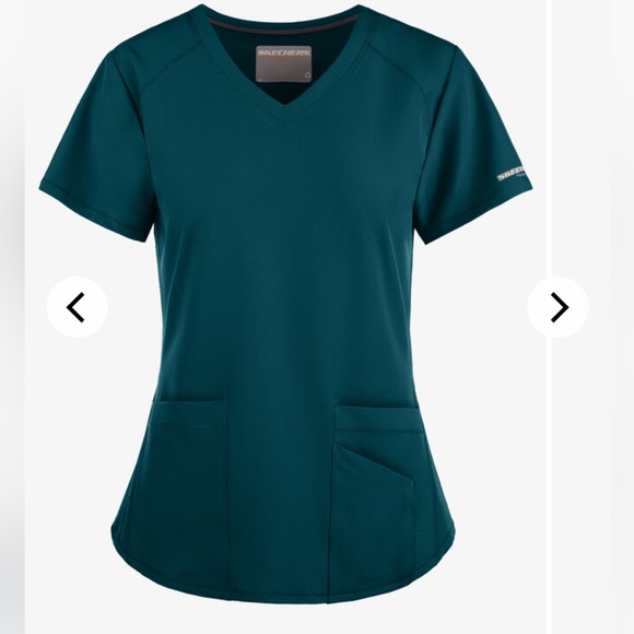 SKETCHERS Scrub Top - Picture 2 of 5
